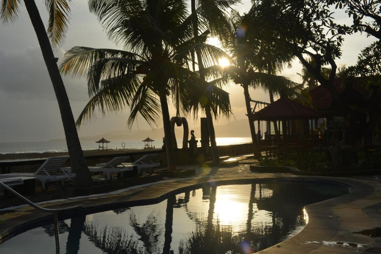 Segara Wangi Beach Cottages จันดีดาซา ภายนอก รูปภาพ