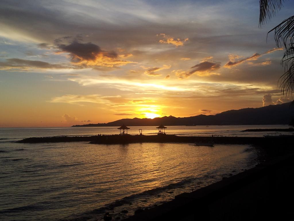 Segara Wangi Beach Cottages จันดีดาซา ภายนอก รูปภาพ