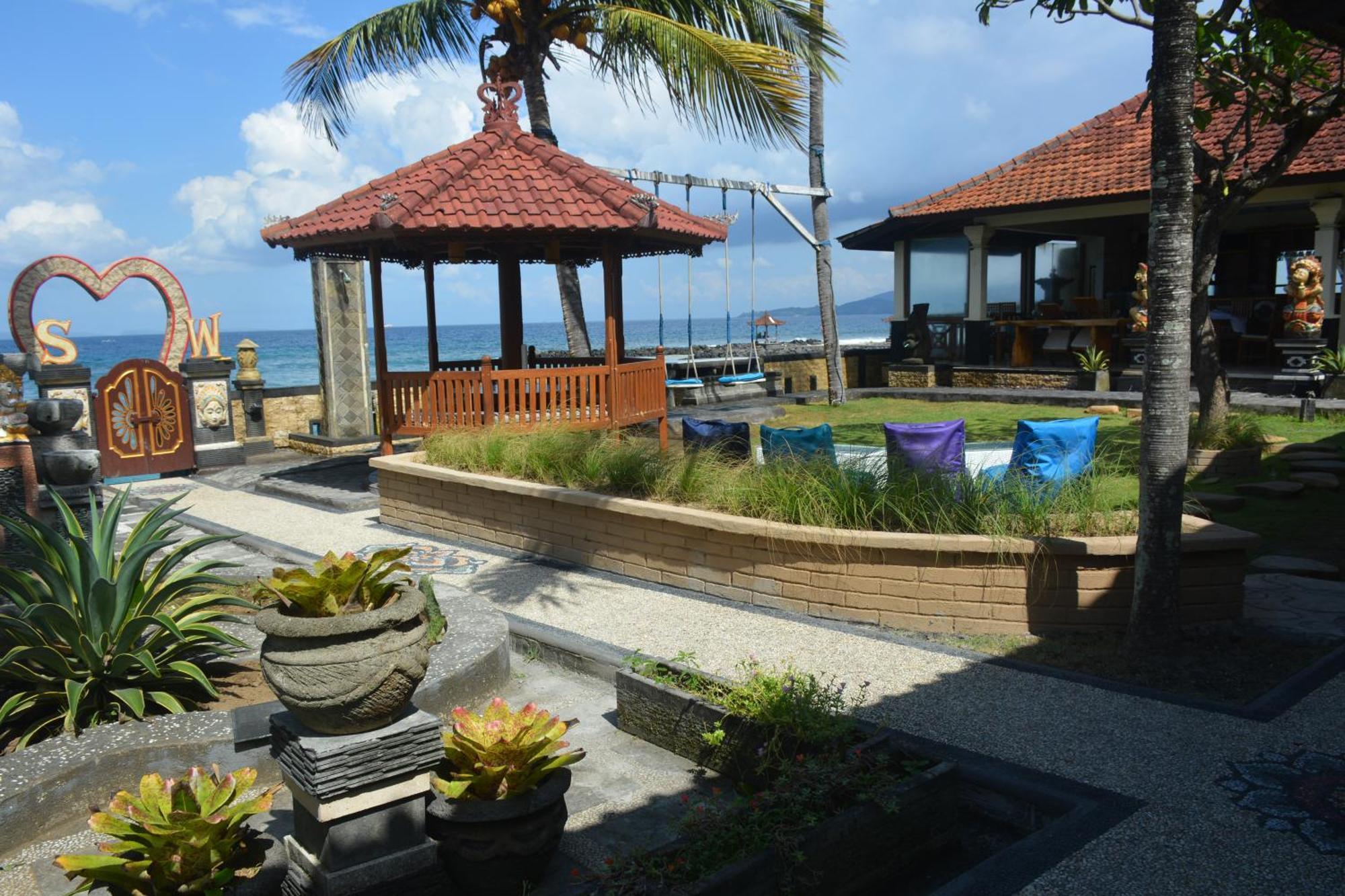 Segara Wangi Beach Cottages จันดีดาซา ภายนอก รูปภาพ