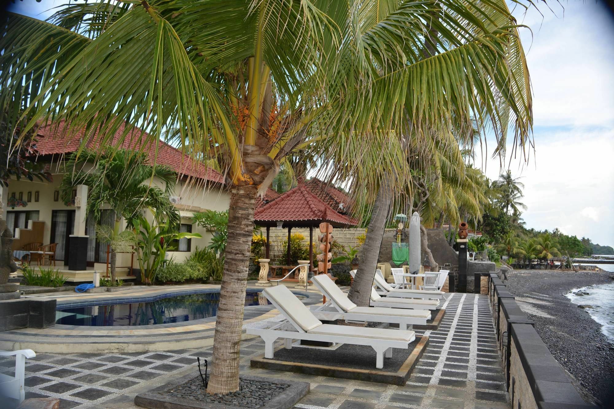 Segara Wangi Beach Cottages จันดีดาซา ภายนอก รูปภาพ